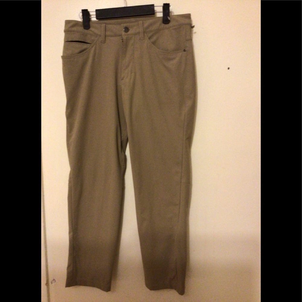 Lululemon pants